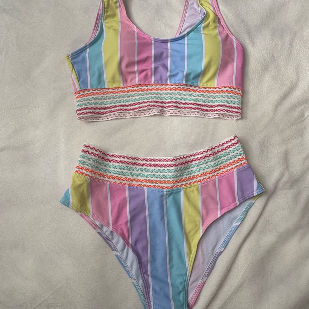 SHEIN Pastel Multicolor Striped Bikini